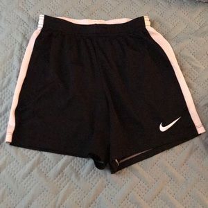 Nike boys/girls basketball shorts